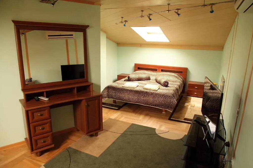 Comfort-House Hotel Minsk 0*,